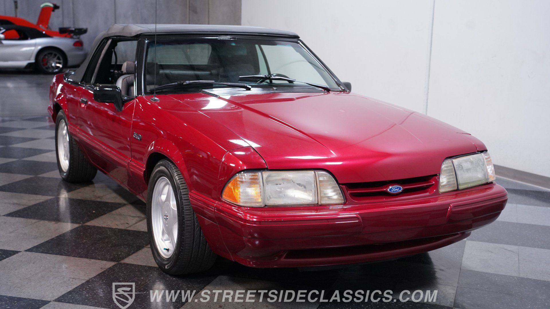 Used 1993 Ford Mustang LX RWD image 15