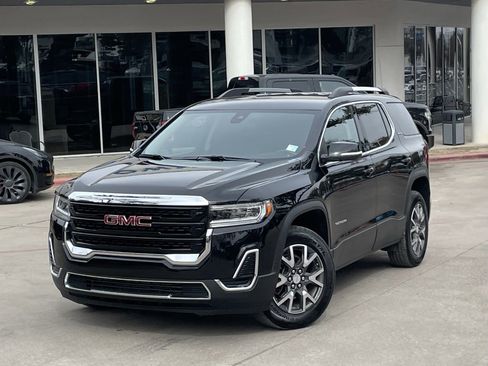 Used 2023 GMC Acadia SLE w/ Driver Convenience Package image 10