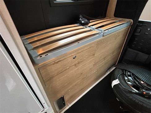 Used 2023 RAM ProMaster 3500 w/ Premium Convenience Group (B) image 47