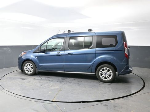 Used 2019 Ford Transit Connect XLT image 8