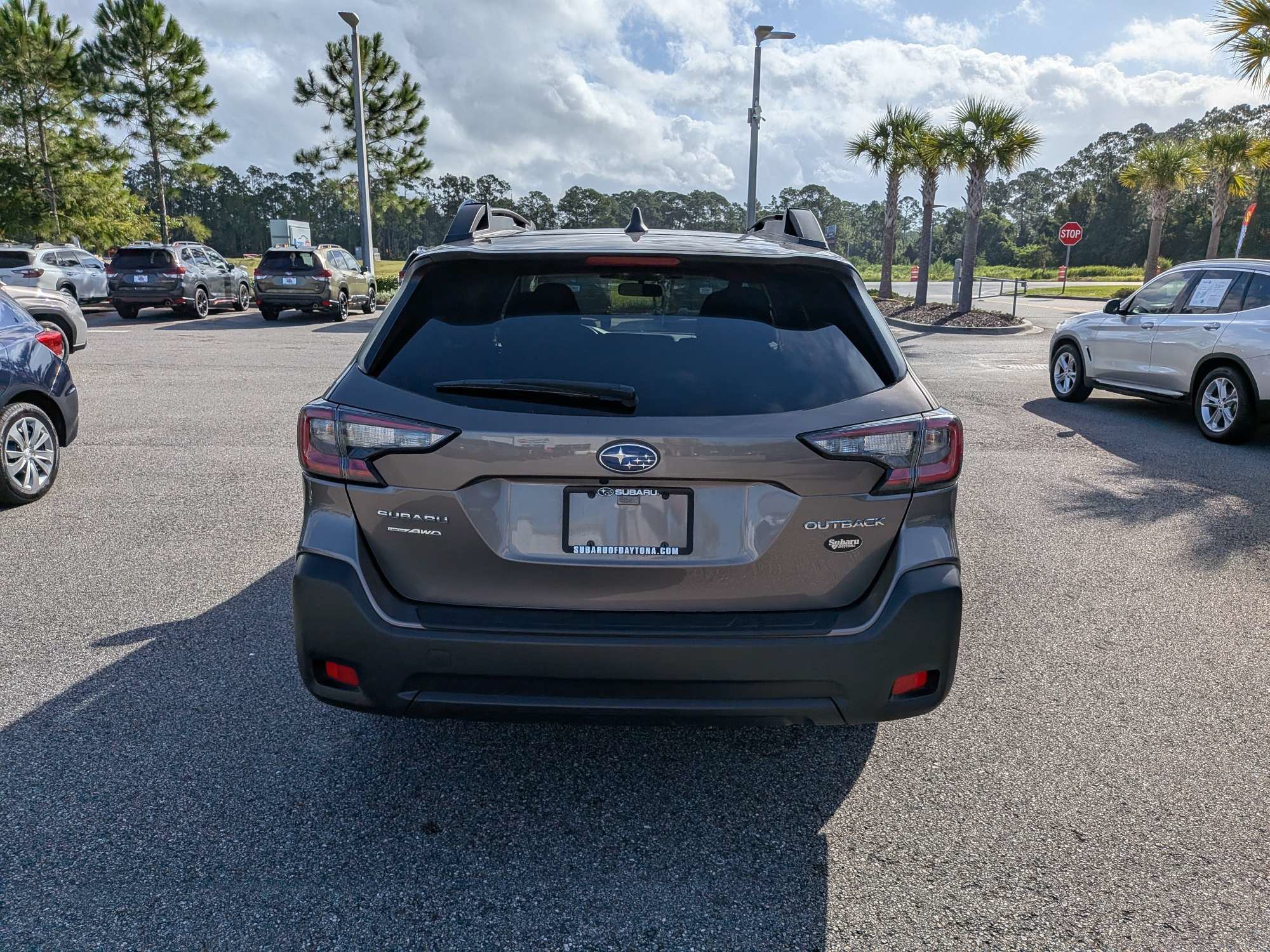 Certified 2024 Subaru Outback Premium AWD/4WD image 5