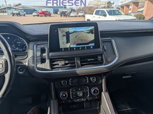 Used 2022 Chevrolet Suburban RST w/ Luxury Package image 19