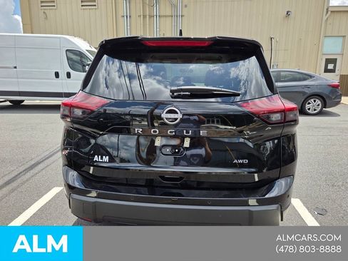 Used 2025 Nissan Rogue SV AWD/4WD image 9