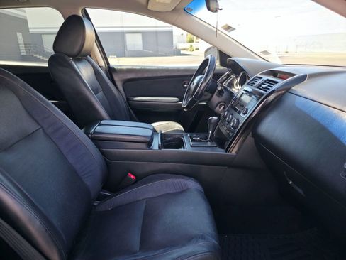 Used 2013 MAZDA CX-9 Touring image 10