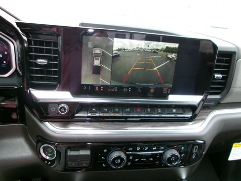 New 2026 Chevrolet Silverado 1500 LTZ w/ LTZ Premium Package image 23