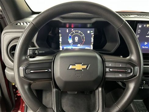 Certified 2023 Chevrolet Colorado W/T image 11
