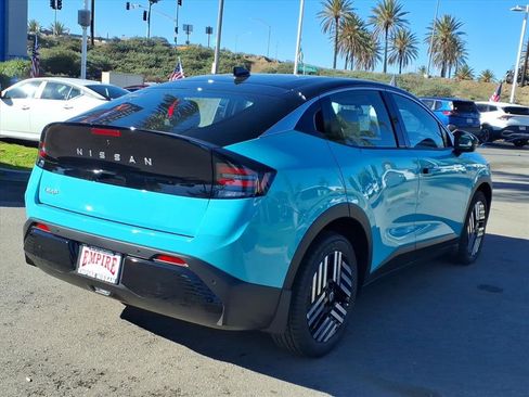 New 2026 Nissan Leaf SV+ w/ Illuminated Package image 3