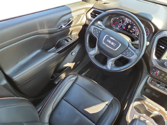 Used 2023 GMC Acadia AT4 w/ Technology Package AWD/4WD image 15