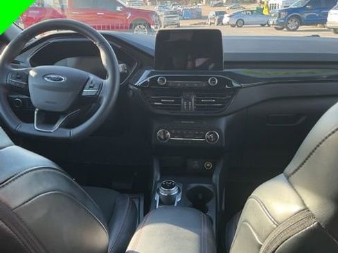 Used 2025 Ford Escape ST-Line image 16