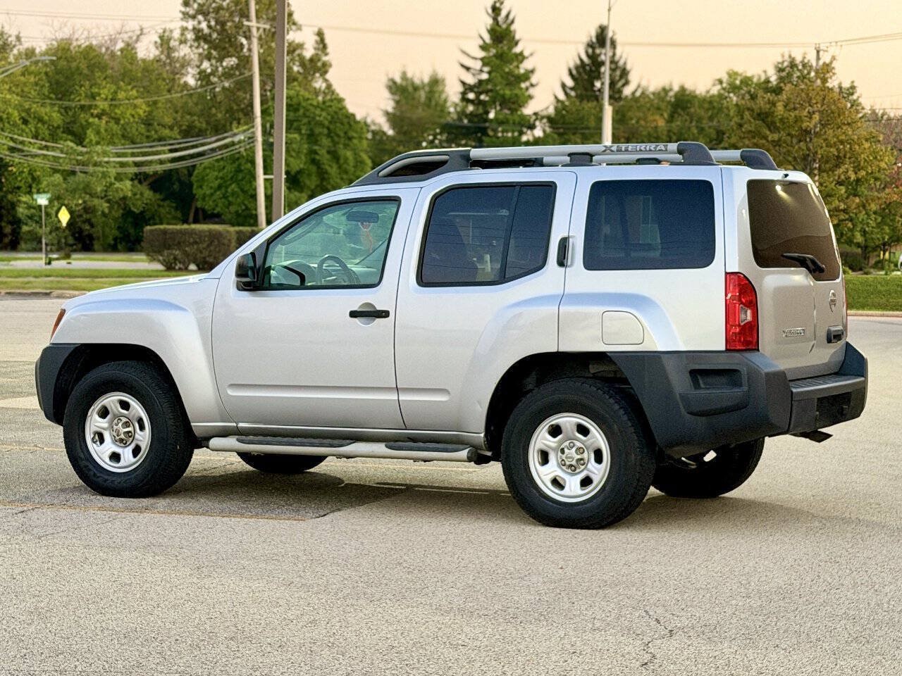 Used 2012 Nissan Xterra X AWD/4WD image 7