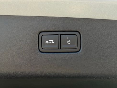 New 2026 Genesis GV70 2.5T Sport Prestige w/ G1 Accessory Package AWD/4WD image 16