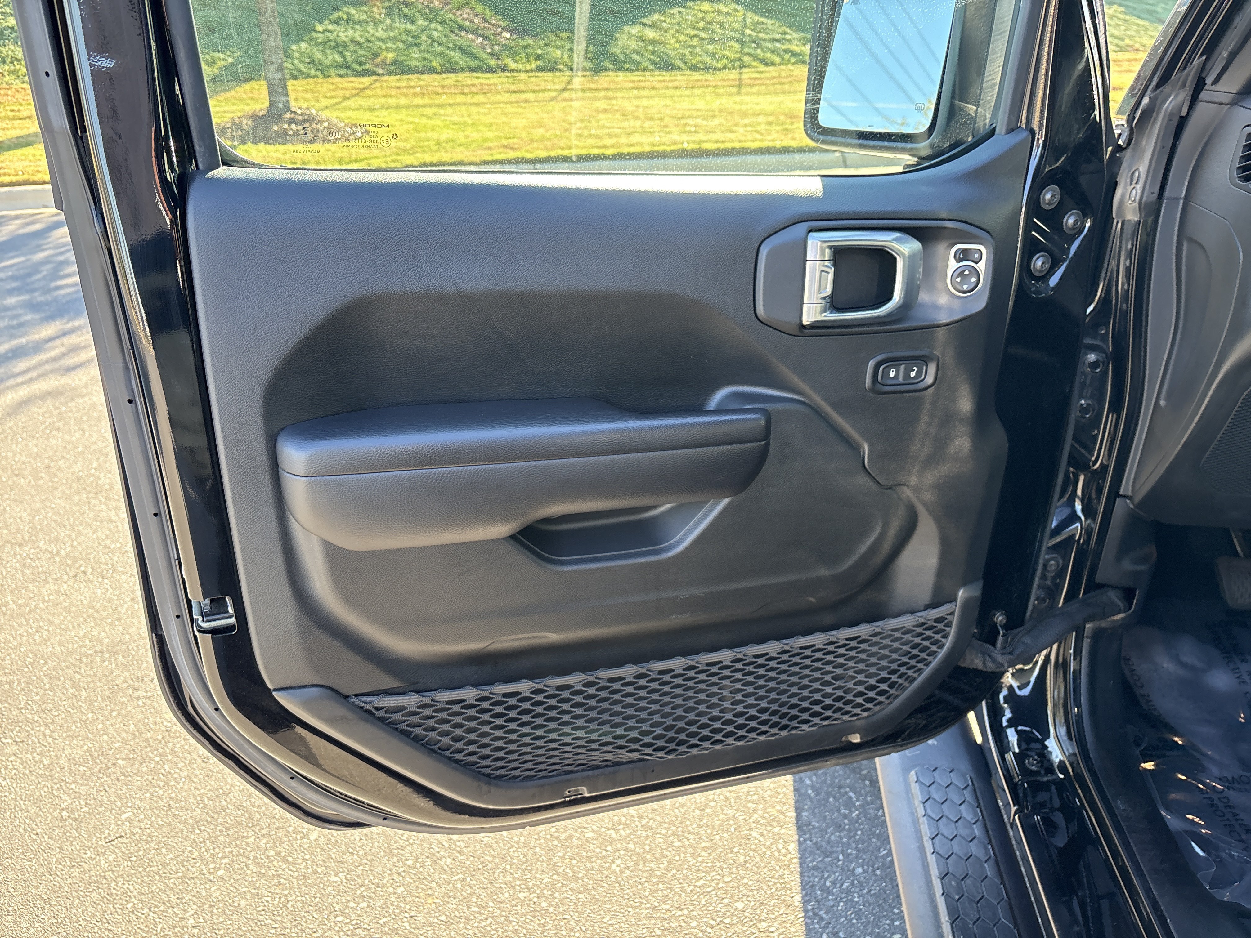 Used 2021 Jeep Wrangler Unlimited Sport AWD/4WD image 15