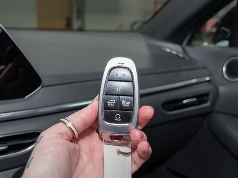 Used 2020 Hyundai Sonata SEL Plus image 14