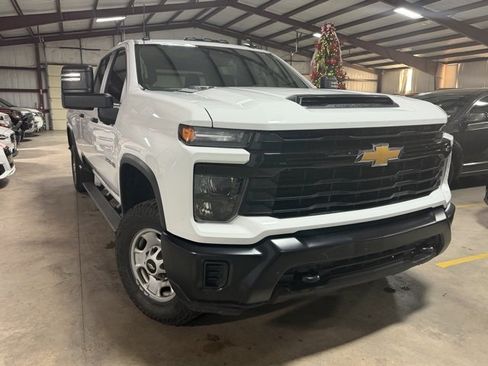 Used 2025 Chevrolet Silverado 2500 W/T w/ WT Convenience Package image 1