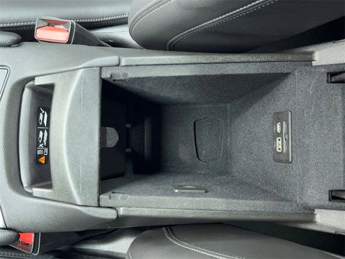 Used 2024 Cadillac XT6 Sport image 34