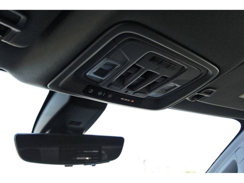 Used 2020 GMC Sierra 1500 Denali w/ Denali Ultimate Package image 25