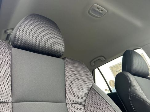 New 2025 Subaru Outback Premium image 18