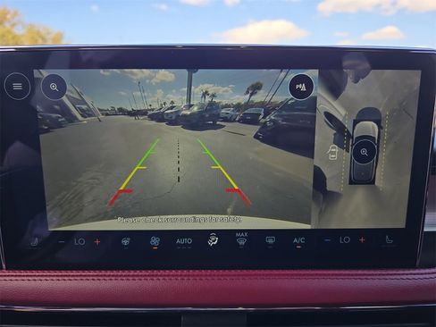 Used 2023 Lincoln Corsair Reserve w/ Equipment Group 202A image 17