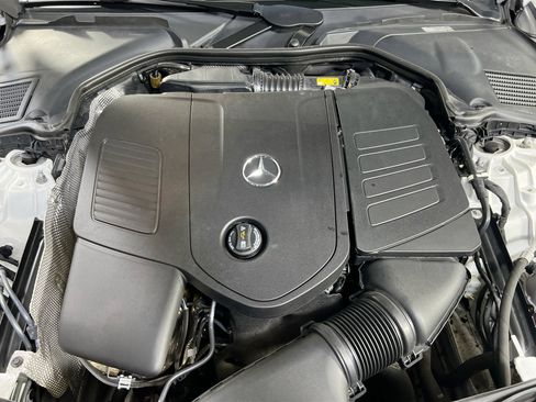 Used 2023 Mercedes-Benz C 300 4MATIC Sedan image 30
