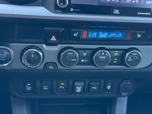 Used 2021 Toyota Tacoma TRD Sport w/ TRD Premium Sport Package image 20