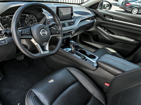 Used 2022 Nissan Altima 2.5 SL AWD/4WD image 18