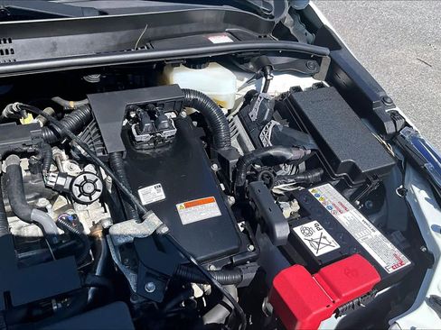 Used 2020 Toyota Corolla LE w/ Carpet Mat Package (TMS) image 31