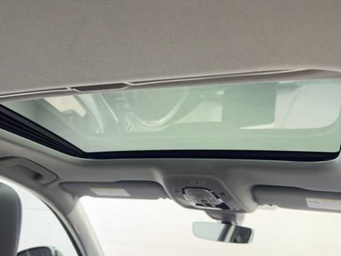 Used 2018 Audi A4 2.0T Ultra Premium Plus w/ Premium Plus Package image 17