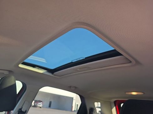 Used 2018 Ford EcoSport SE w/ SE Convenience Package image 23