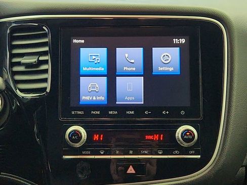 Used 2022 Mitsubishi Outlander SEL image 16