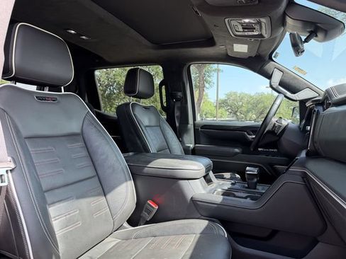 Used 2024 GMC Sierra 1500 AT4X AWD/4WD image 15
