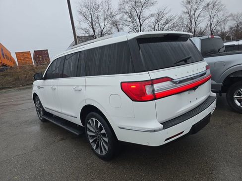 Used 2021 Lincoln Navigator Reserve w/ Luxury Package image 6