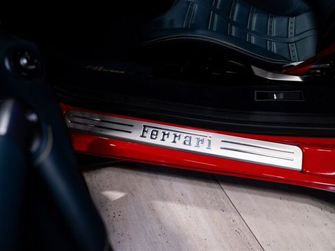 Used 2022 Ferrari F8 Tributo RWD image 14
