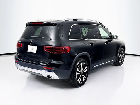 Used 2025 Mercedes-Benz GLB 250 image 5