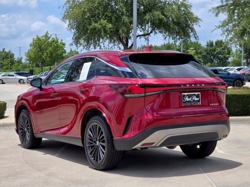 Used 2024 Lexus RX 350 Premium w/ Cold Area Package FWD image 3