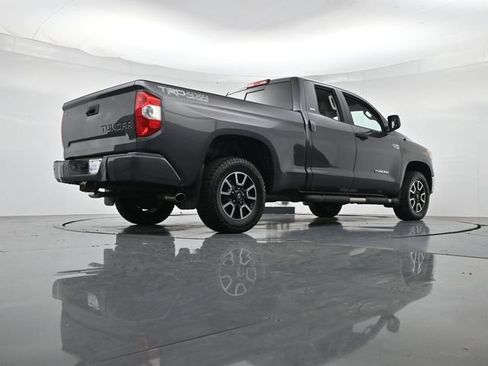 Used 2017 Toyota Tundra SR5 w/ TRD Off Road Package AWD/4WD image 30