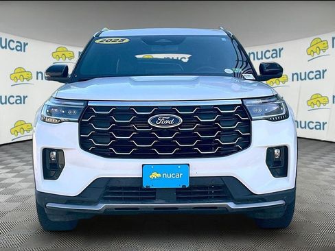 Used 2025 Ford Explorer Platinum w/ LUX Leather Package AWD/4WD image 2