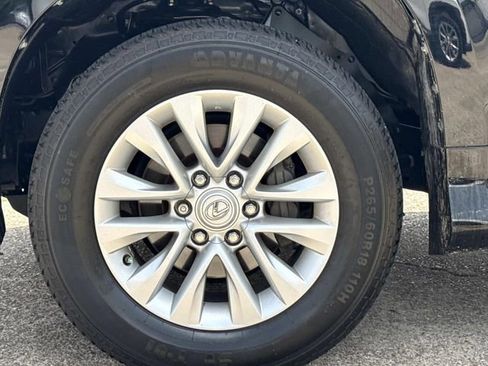 Used 2021 Lexus GX 460 Premium w/ Premium Package AWD/4WD image 6