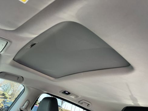 Certified 2024 Honda Odyssey EX-L image 16