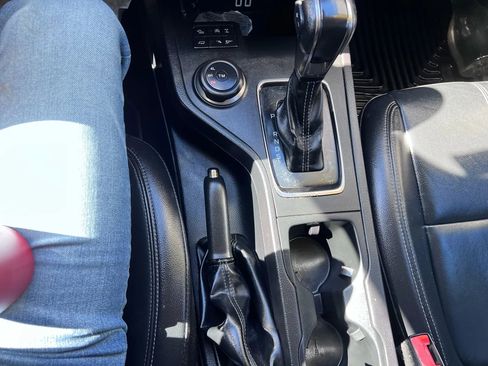 Used 2019 Ford Ranger Lariat w/ FX4 Off-Road Package image 16