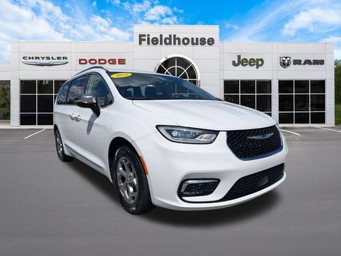 Used 2023 Chrysler Pacifica Limited FWD image 8