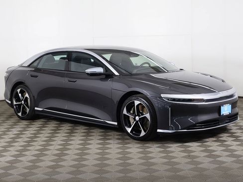 Used 2025 Lucid Air Grand Touring AWD/4WD image 2