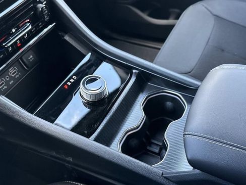 New 2026 Jeep Grand Cherokee L Laredo AWD/4WD image 16