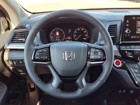 New 2026 Honda Odyssey Touring image 16