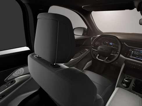 New 2026 Jeep Cherokee Laredo AWD/4WD image 8