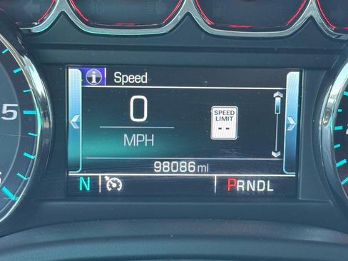 Used 2018 Chevrolet Tahoe LT RWD image 22
