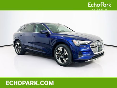 Used 2022 Audi e-tron Premium AWD/4WD image 1