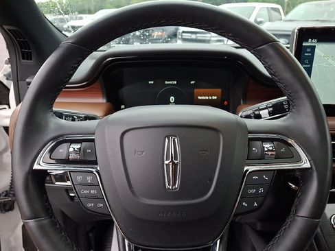 Certified 2023 Lincoln Nautilus Reserve AWD/4WD image 21