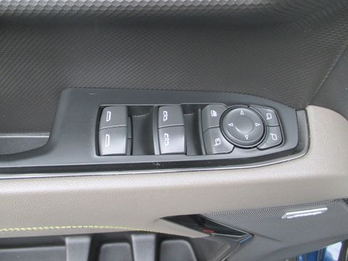 Used 2023 Chevrolet Silverado 1500 ZR2 w/ Technology Package image 14