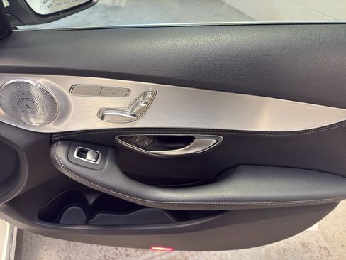 Used 2015 Mercedes-Benz C 300 4MATIC Sedan image 21