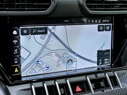 Used 2022 Lamborghini Urus AWD/4WD image 31